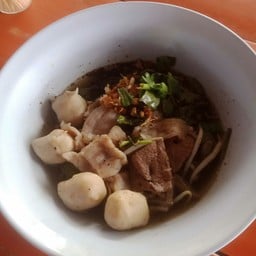 ก๋วยเตี๋ยวเรือโบราณบ้านกุดโง้ง สูตรอยุธยา บ้านกุดโง้ง