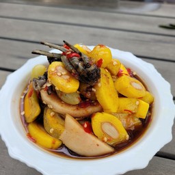 ส้มตำผลไม้ดองปูเค็ม