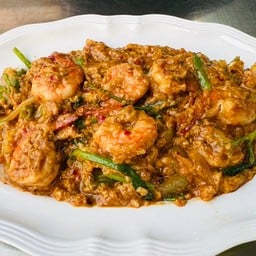 กุ้งผัดผงกระหรี่