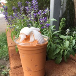 ชาไทยปั่นมะพร้าว