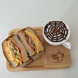 แฮม+เบคอน+ไข่ข้น