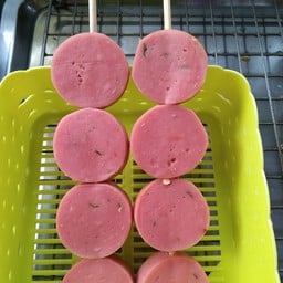 ร้านลูกชิ้นทอดเจ๊ทรวง