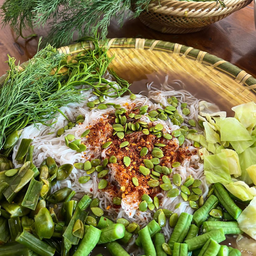 ข้าวปุ่นซาวน้ำปลาร้า สรูตนครพนม(ใหญ่)