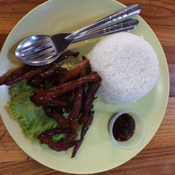 ข้าวหมูแดดเดียว