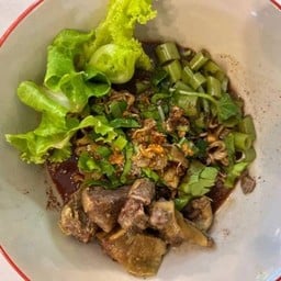 สักซี๊ด ก๋วยเตี๋ยวเรือน้ำตก หมู-เนื้อ -