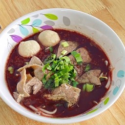 เตี๋ยว กะ ยำ @คู้บอน 27