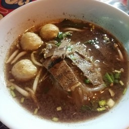 ก๋วยเตี๋ยวแชมป์ หน้าธ.กสิกร ธนาคารกสิกรไทย สาขาถนนมิตรภาพขอนแก่น