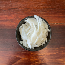 เส้นใหญ่