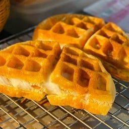 สถานีวาฟเฟิลไส้ทะลัก🧇🥓🧀🥨