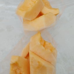 น้องหนูผลไม้ปอกพร้อมทาน