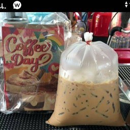 คาปูชิโน่เย็นถุง