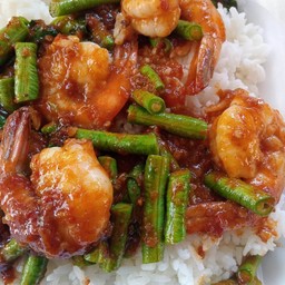 ข้าวพริกแกงกุ้ง