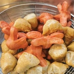 ก๋วยเตี๋ยวเเชมป์อาหารตามสั่ง