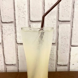 ลิ้นจี่โซดา