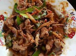 หมูป่าผัดฉ่า
