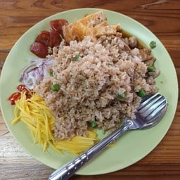 ข้าวคลุกกะปิ