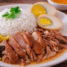 ข้าวขาหมูเจ้นุช -
