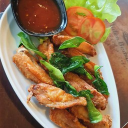 ปีกไก่ทอดเกลือ