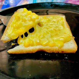 แซนวิชเกาหลี เกาใจ & สลัด By น้องนรินทร์