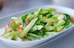 คะน้าปลาเค็ม
