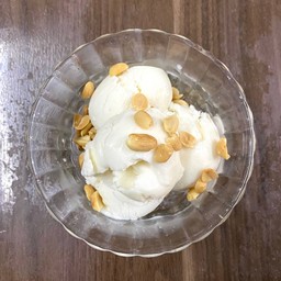 ไอศกรีมกะทิ+ถั่ว