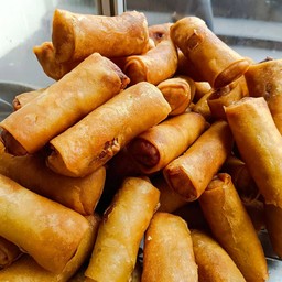 ลูกชิ้นทอดขายดี เมก้าสะพานเหล็ก