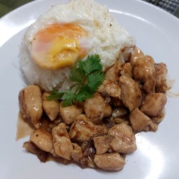 ข้าวไก่กระเทียม