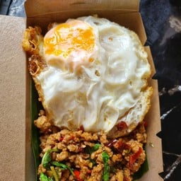 หม้อข้าว กะเพรา ตามสั่ง กิตติชัย9