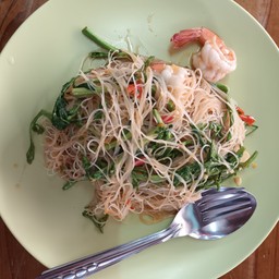 หมี่กระเฉดกุ้งสด