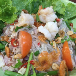 ยำวุ้นเส้นกุ้งสด