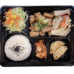 ชุดเบนโตะไก่ผัดซอสเทอริยากิ ฟรี มิโซะซุป