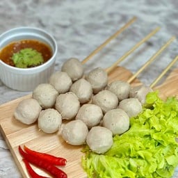 ลูกชิ้นหมูย่าง