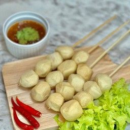 ลูกชิ้นเต้าหู้หมูย่าง