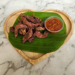 หมูทอด ฟรี น้ำจิ้มแจ่วปลาร้า