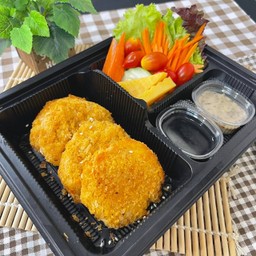เบนโตะทอดมันกุ้ง สลัด