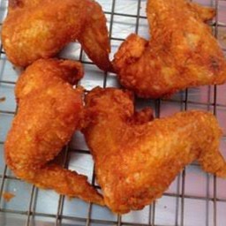 [อร่อยซ่ากับโค้ก] ไก่ทอดน้ำปลา ( ปีกเต็ม ) 3ปีก รอทอด10นาที +  โค้ก ออริจินัล (กระป๋อง)