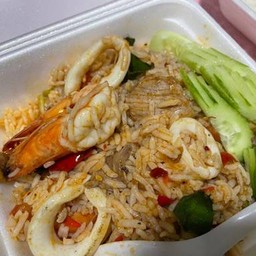 ข้าวผัดต้มยำ