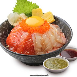 ข้าวหน้าแซลมอนกุ้งอากะเอบิดองซีอิ๊วญี่ปุ่น