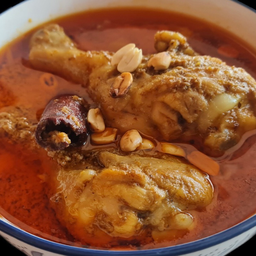 แกงมัสมั่นน่องไก่