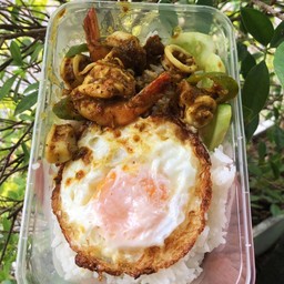 เครื่องแกงทะเล ไข่ดาว
