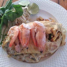 ผัดไท หอยทอด ป้าจุ๋ม (เจ้าเก่าตลาดน้ำรังสิต)