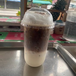 ร้านบ้านผึ้ง อาหารและเครื่องดื่ม