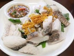 ปลากะพงลวกจิ้ม
