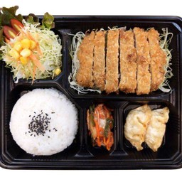 ชุดเบนโตะหมูทอดทงคัตสึ ฟรี มิโซะซุป