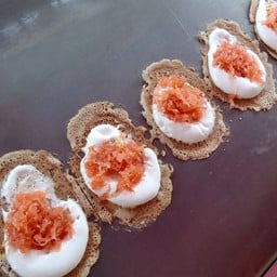 ขนมเบื้อง ไส้เค็ม