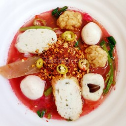 ก๋วยเตี๋ยวเย็นตาโฟต้มยำน้ำ (พิเศษ)