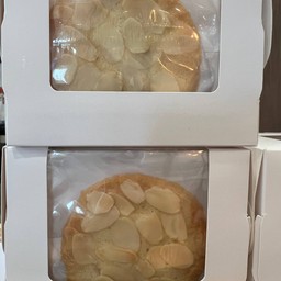 อัลมอนด์ ทูเล่ (เหลือ 1 กล่อง)