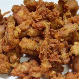 เนื้อไก่ติดหนัง ทอดชุดเล็ก 250กรัม (ก่อนทอด)
