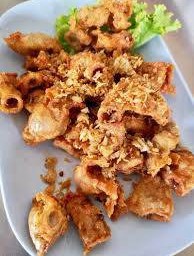 ไส้อ่อนทอดกระเทียม