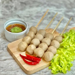 ลูกชิ้นเนื้อย่าง